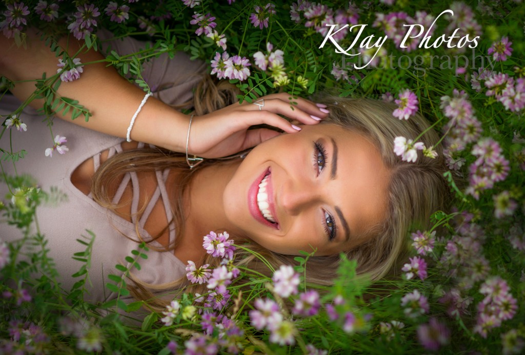 Madison WI Photographer specializing in high school senior pictures.