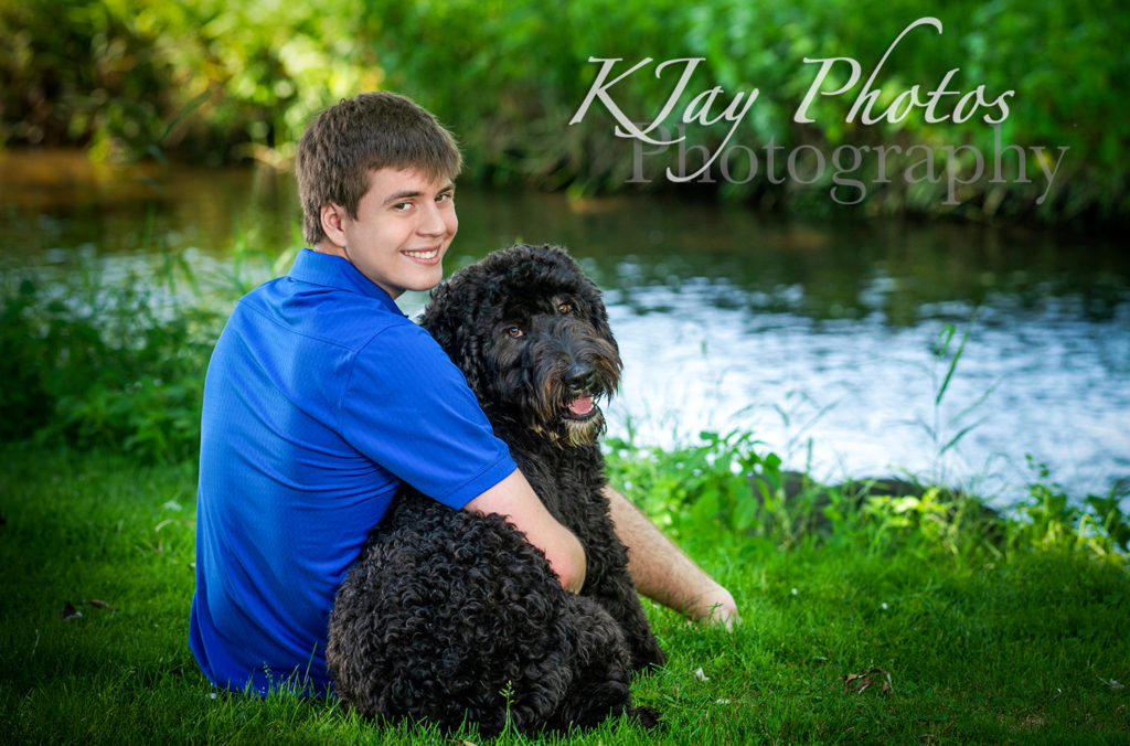 Senior Pictures with your pet. K Jay photos Photography, Madison WI photographer is now reserving the Class of 2021.